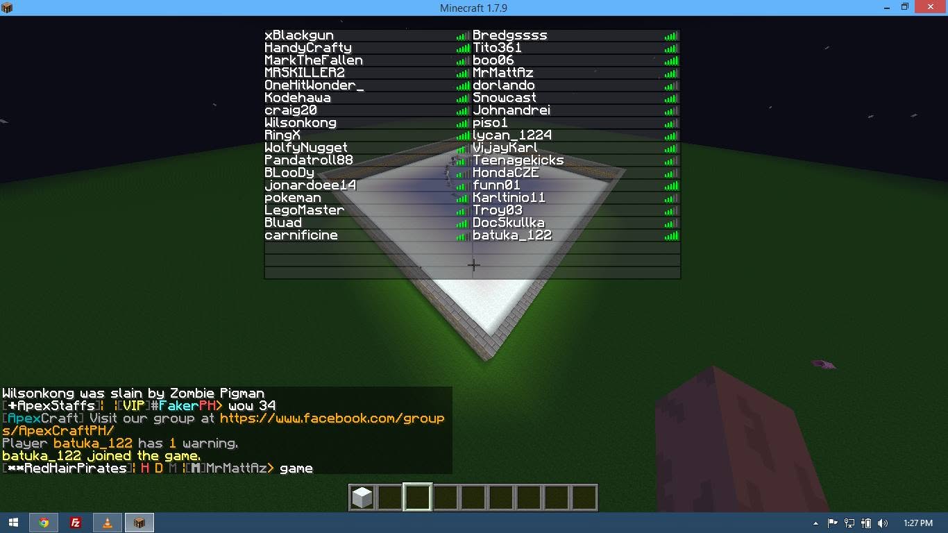 In-game player list from the ApexCraft days, with 34 players online and ApexCraft messages in chat